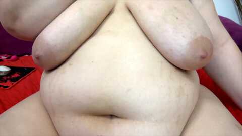 linda69sexy @ myfreecams on 20231207