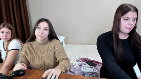 merlinstoun @ myfreecams on 20231207