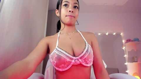 sweetmoon1 @ myfreecams on 20231207