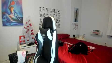 annatame @ myfreecams on 20231208