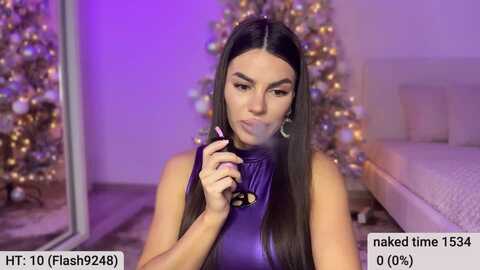 bustymiaaa @ myfreecams on 20231208