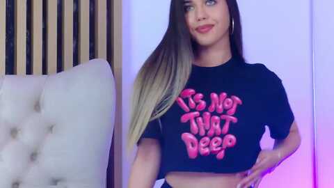 clairejenner @ myfreecams on 20231208