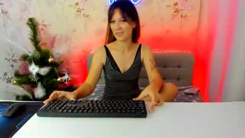 evaally @ myfreecams on 20231208