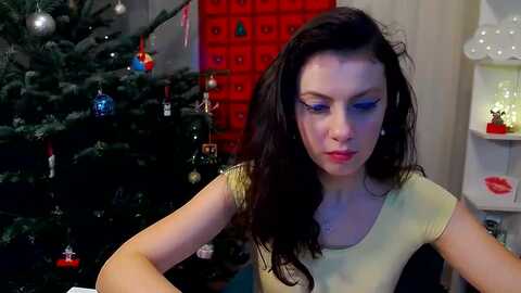missaracely @ myfreecams on 20231208