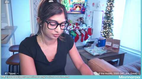 missrinaroxx @ myfreecams on 20231208