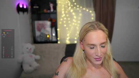 nicoletteshea @ myfreecams on 20231208