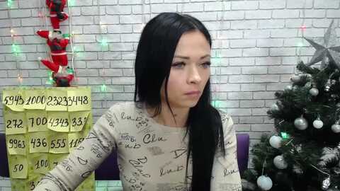 sophialucky @ myfreecams on 20231208