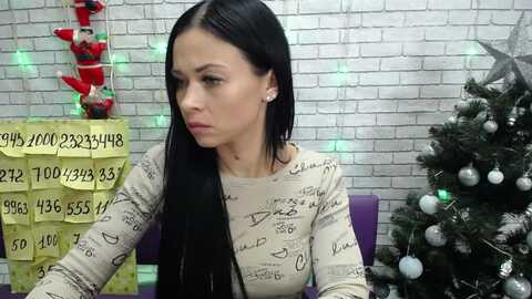 sophialucky @ myfreecams on 20231208