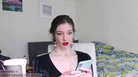 viola__ @ myfreecams on 20231208