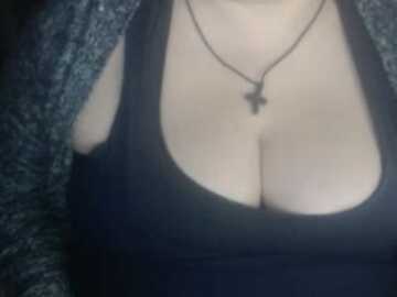 xmayaxxx @ myfreecams on 20231208