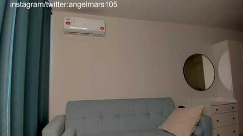 angela_25 @ myfreecams on 20231209