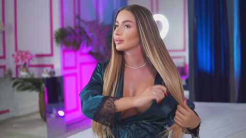 ashleysinn @ myfreecams on 20231209