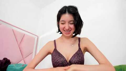 cherrycute666 @ myfreecams on 20231209