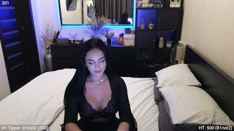 endlesssjoy @ myfreecams on 20231209