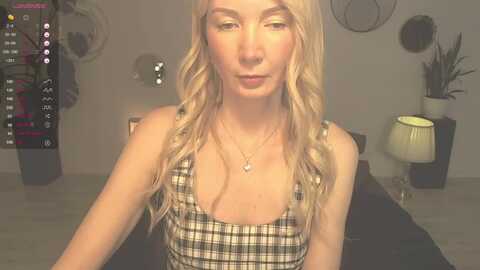 lasss4 @ myfreecams on 20231209