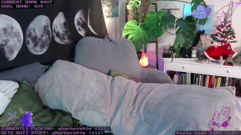 lunarlexxx @ myfreecams on 20231209