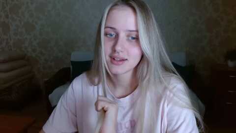 alleiko @ myfreecams on 20231210