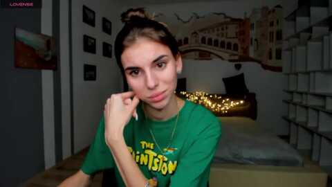 emmygrace @ myfreecams on 20231210