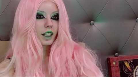 freyagold @ myfreecams on 20231210