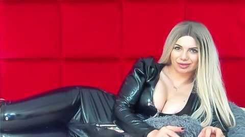 irisbella @ myfreecams on 20231210