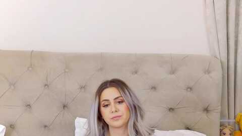 kyliebenton @ myfreecams on 20231210