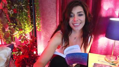 milajoulie @ myfreecams on 20231210