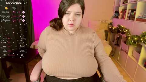 plum_pie @ myfreecams on 20231210