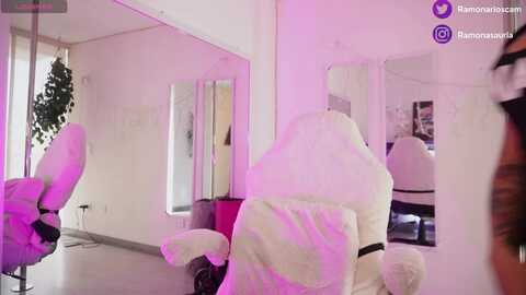 ramonarios @ myfreecams on 20231210