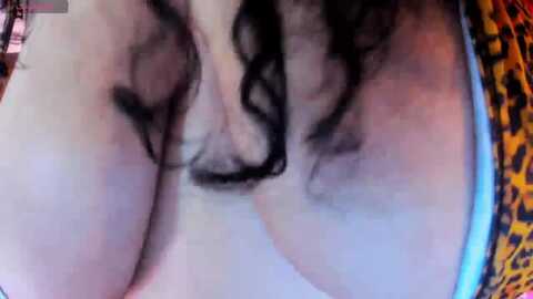 saramontoya @ myfreecams on 20231210