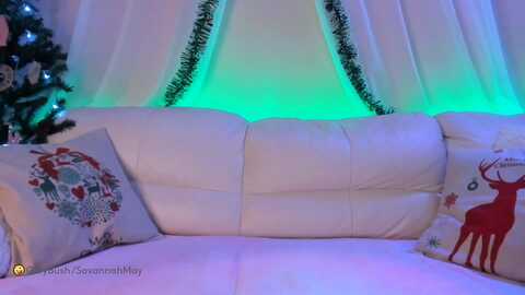 savannahmay @ myfreecams on 20231210