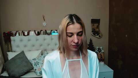 alinablank @ myfreecams on 20231211