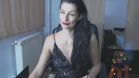 beamoonn @ myfreecams on 20231211