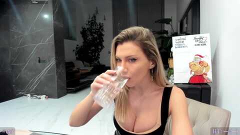 bibilouwho @ myfreecams on 20231211