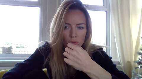 courtney @ myfreecams on 20231211