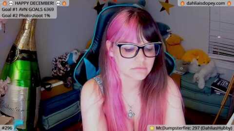 dahliaisdopey @ myfreecams on 20231211