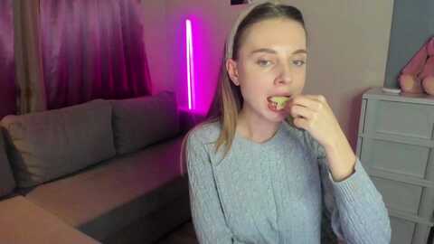 iam_sasha @ myfreecams on 20231211