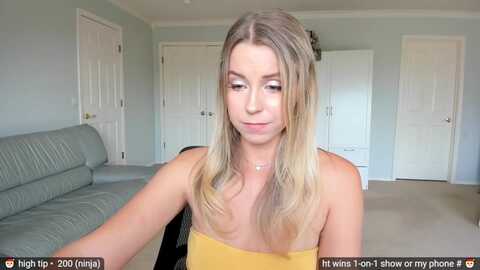 jayne @ myfreecams on 20231211