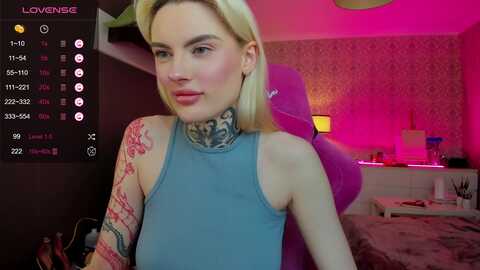 jennyquenn @ myfreecams on 20231211