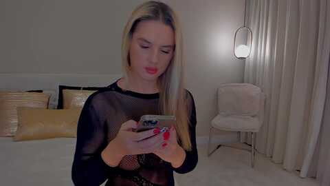 jewelles @ myfreecams on 20231211