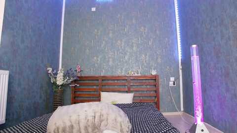 kairafantasy @ myfreecams on 20231211