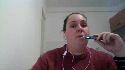 louisezann @ myfreecams on 20231211