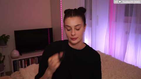 lucynutty @ myfreecams on 20231211