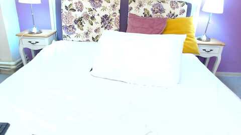 miss_kora @ myfreecams on 20231211