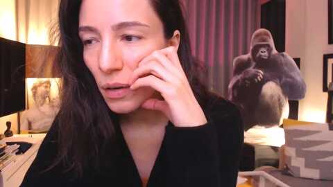 mora_marvels @ myfreecams on 20231211