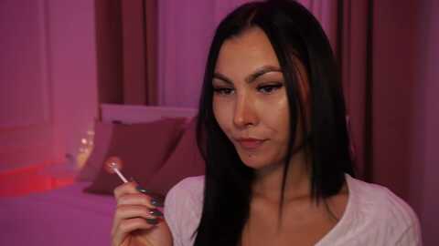 stellastone4 @ myfreecams on 20231211