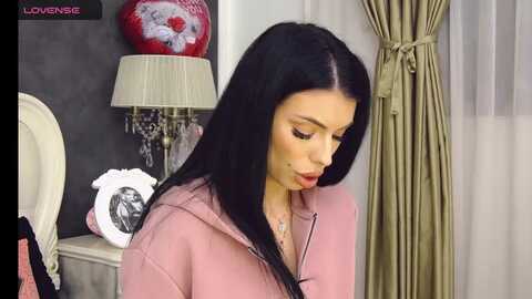 tesa000 @ myfreecams on 20231211