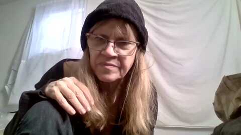 trisharra @ myfreecams on 20231211