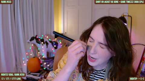 yarrow @ myfreecams on 20231211