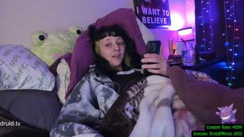 yourdruidess @ myfreecams on 20231211