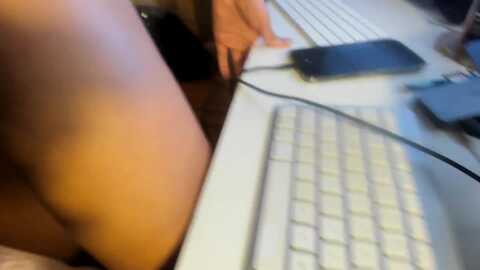 cinnamon @ myfreecams on 20231212